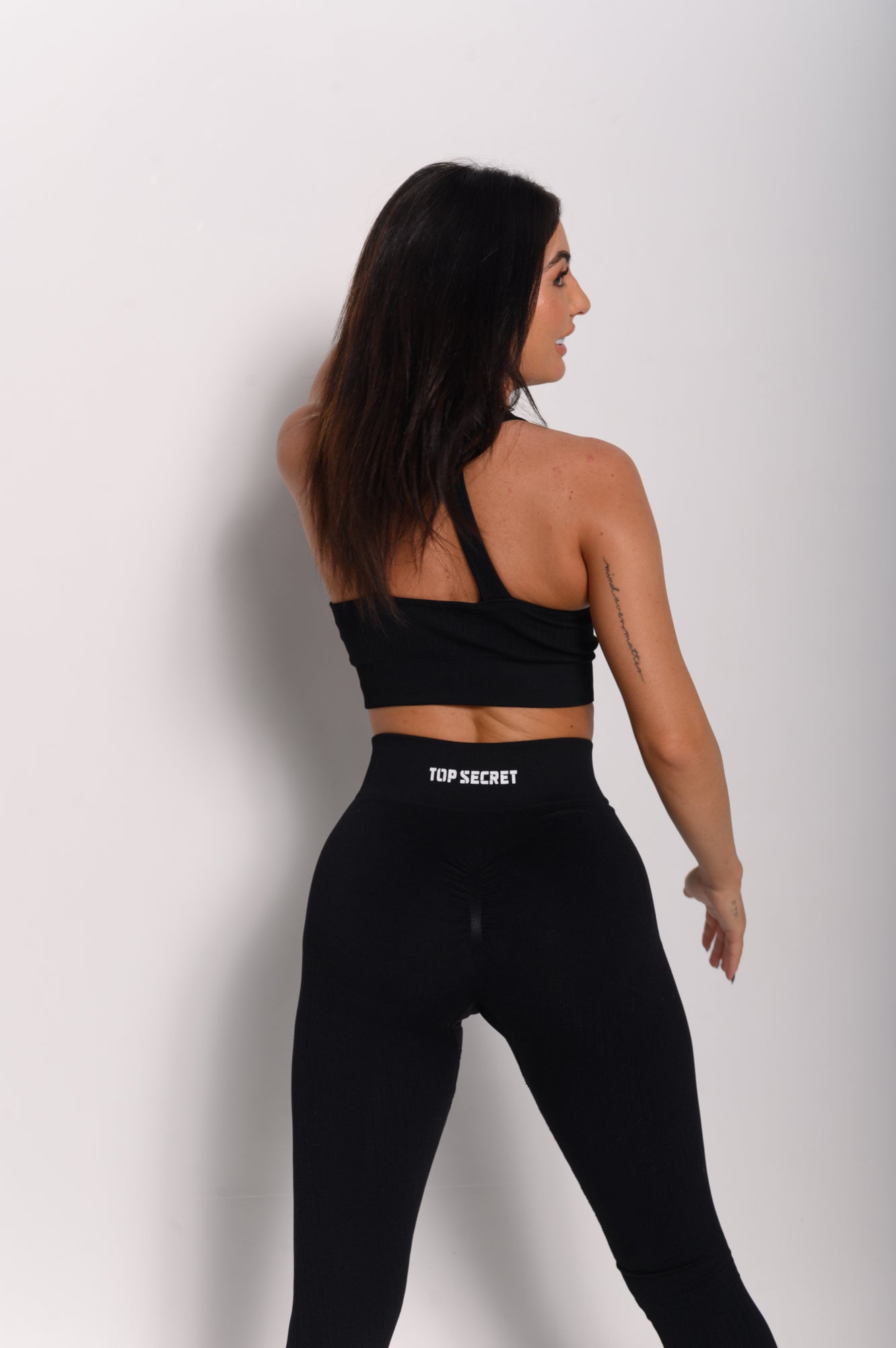 GYM CROP TOP